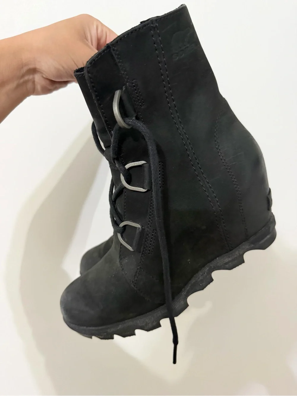 Sorel Joan of Arctic Wedge II Boot Black Women’s Combat Grunge size 7.5